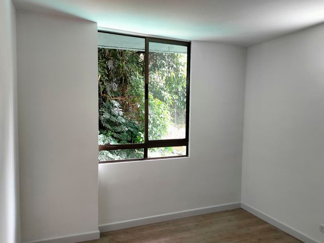 Apartamento de 3 alcobas en arriendo en El Poblado, Medellín, 93 m² · foto 8 de 15