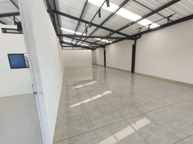 Local en arriendo en Llano Grande, Rionegro, 300 m² · foto 6 de 16