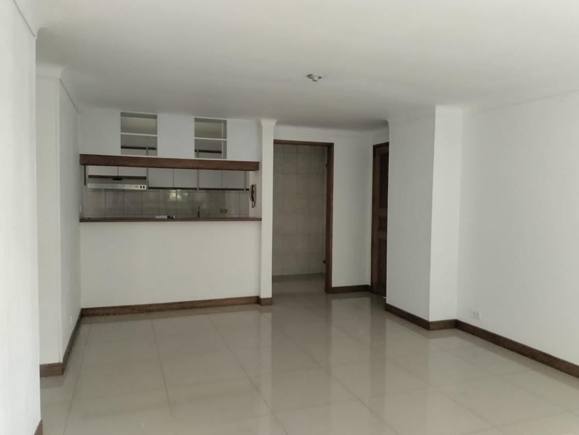 Apartamento en arriendo en El Poblado, Medellín · foto 7 de 15