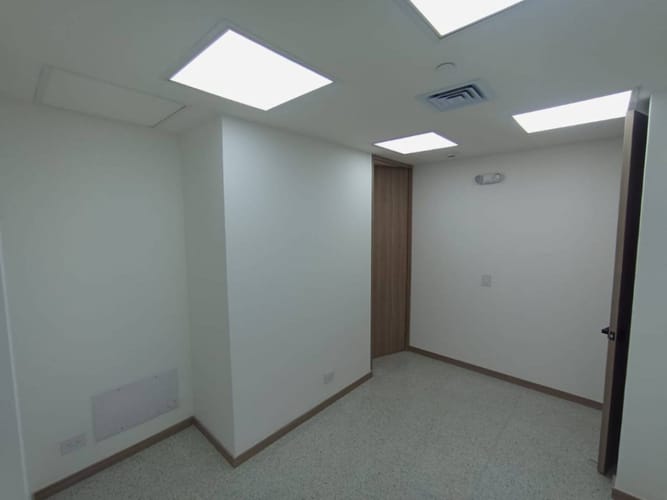 Consultorio en arriendo en San Diego, Medellín, 33 m² · foto 4 de 6