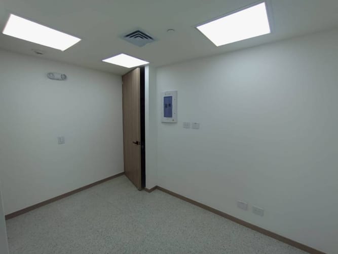 Consultorio en arriendo en San Diego, Medellín, 33 m² · foto 5 de 6
