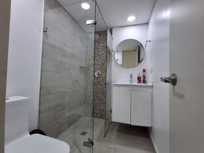 Apartamento de 3 alcobas en venta en El Poblado, Medellín, 78 m² · foto 14 de 21