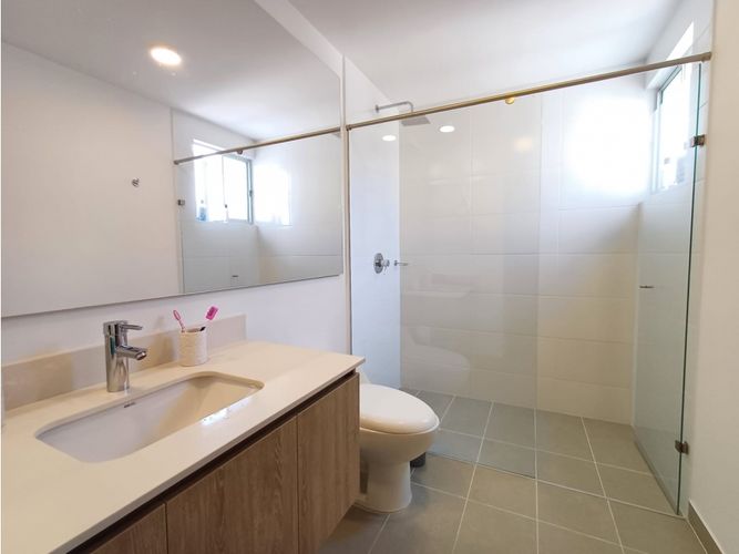 Casa de 3 alcobas en venta en Lomitas, La Ceja, 121 m² · foto 8 de 12
