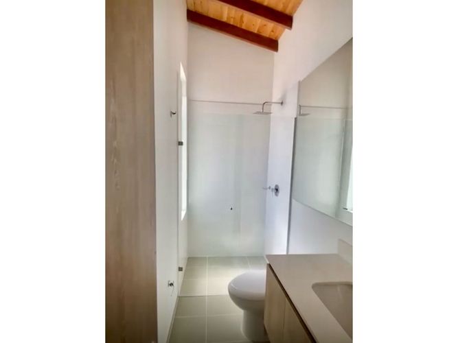 Casa de 3 alcobas en venta en Lomitas, La Ceja, 121 m² · foto 9 de 12