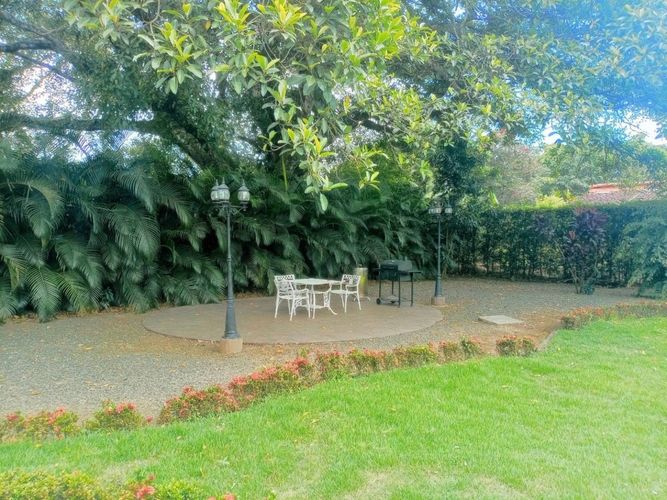 Casa de 3 alcobas en venta en Las Mercedes, Jamundí, 439 m² · foto 8 de 24
