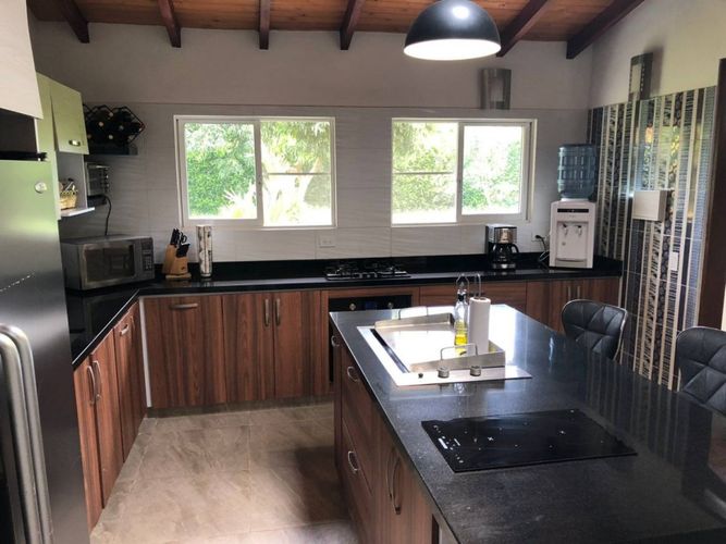 Casa de 3 alcobas en venta en Las Mercedes, Jamundí, 439 m² · foto 10 de 24