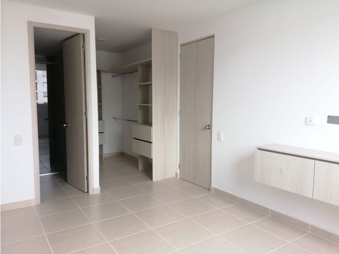 Apartamento de 2 alcobas en venta en Bochalema, Cali, 64 m² · foto 9 de 24