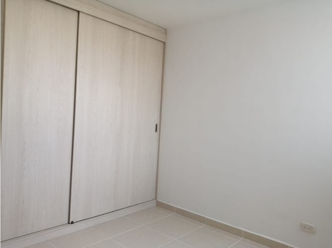 Apartamento de 2 alcobas en venta en Bochalema, Cali, 64 m² · foto 15 de 24