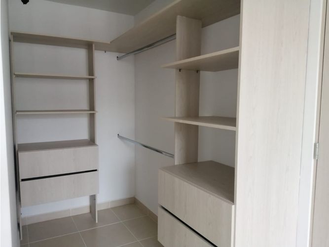 Apartamento de 2 alcobas en venta en Bochalema, Cali, 64 m² · foto 18 de 24
