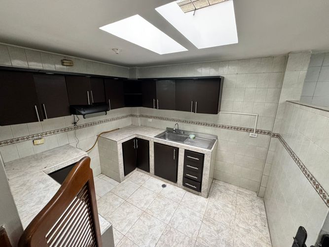 Casa de 3 alcobas en venta en Guayacanes, Floridablanca, 93 m² · foto 7 de 20