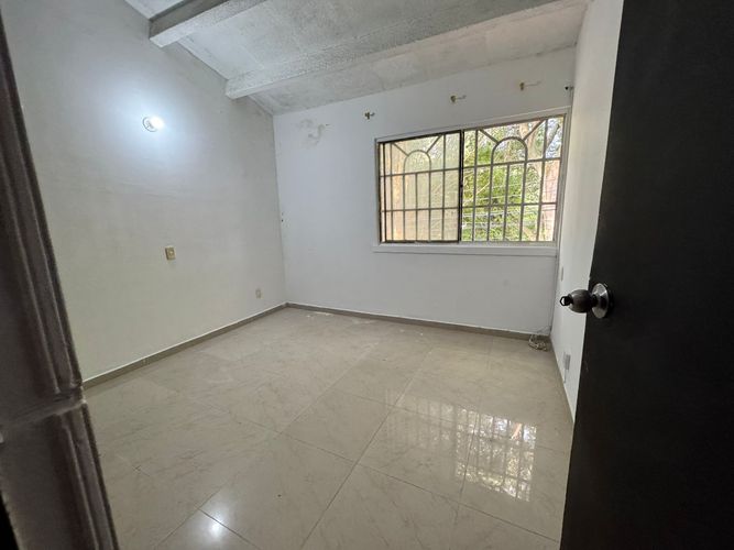 Casa de 3 alcobas en venta en Guayacanes, Floridablanca, 93 m² · foto 14 de 20