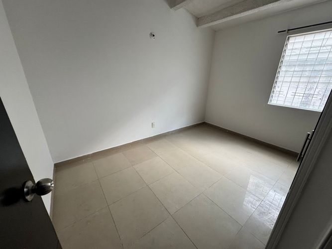 Casa de 3 alcobas en venta en Guayacanes, Floridablanca, 93 m² · foto 18 de 20