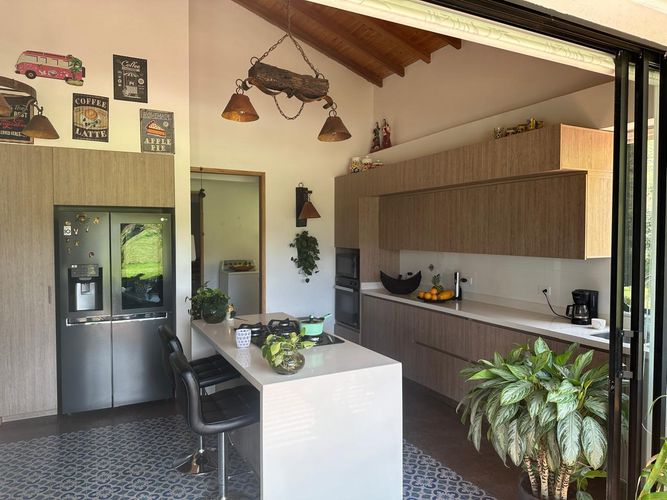 Casa de 3 alcobas en venta en El Tambo, La Ceja, 470 m² · foto 11 de 13