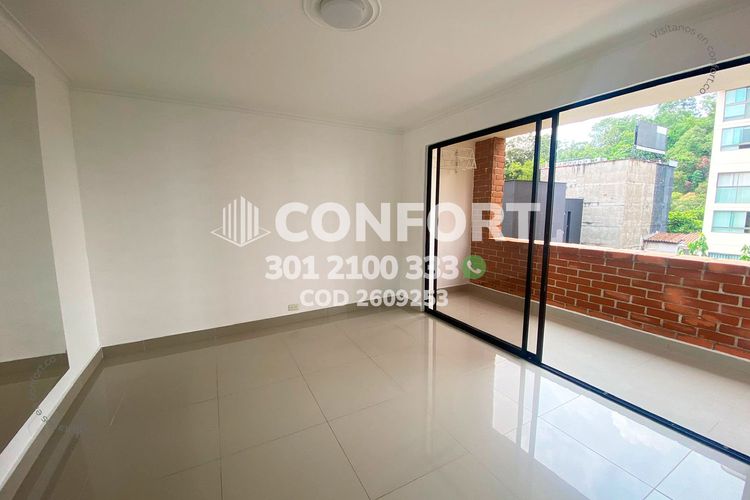 Apartamento de 4 alcobas en arriendo en Conquistadores, Medellín, 230 m² · foto 12 de 24