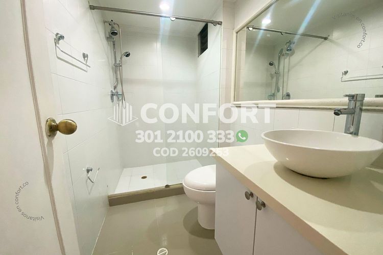 Apartamento de 4 alcobas en arriendo en Conquistadores, Medellín, 230 m² · foto 15 de 24