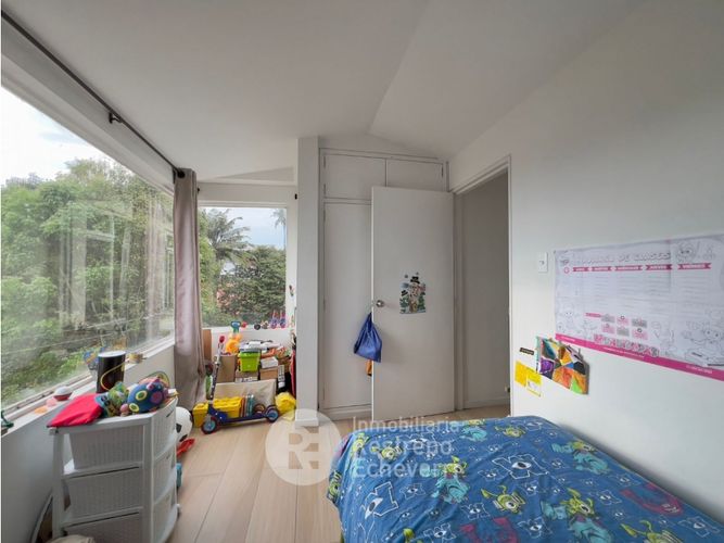 Apartamento de 3 alcobas en venta en La Estrella, Manizales, 132 m² · foto 8 de 13