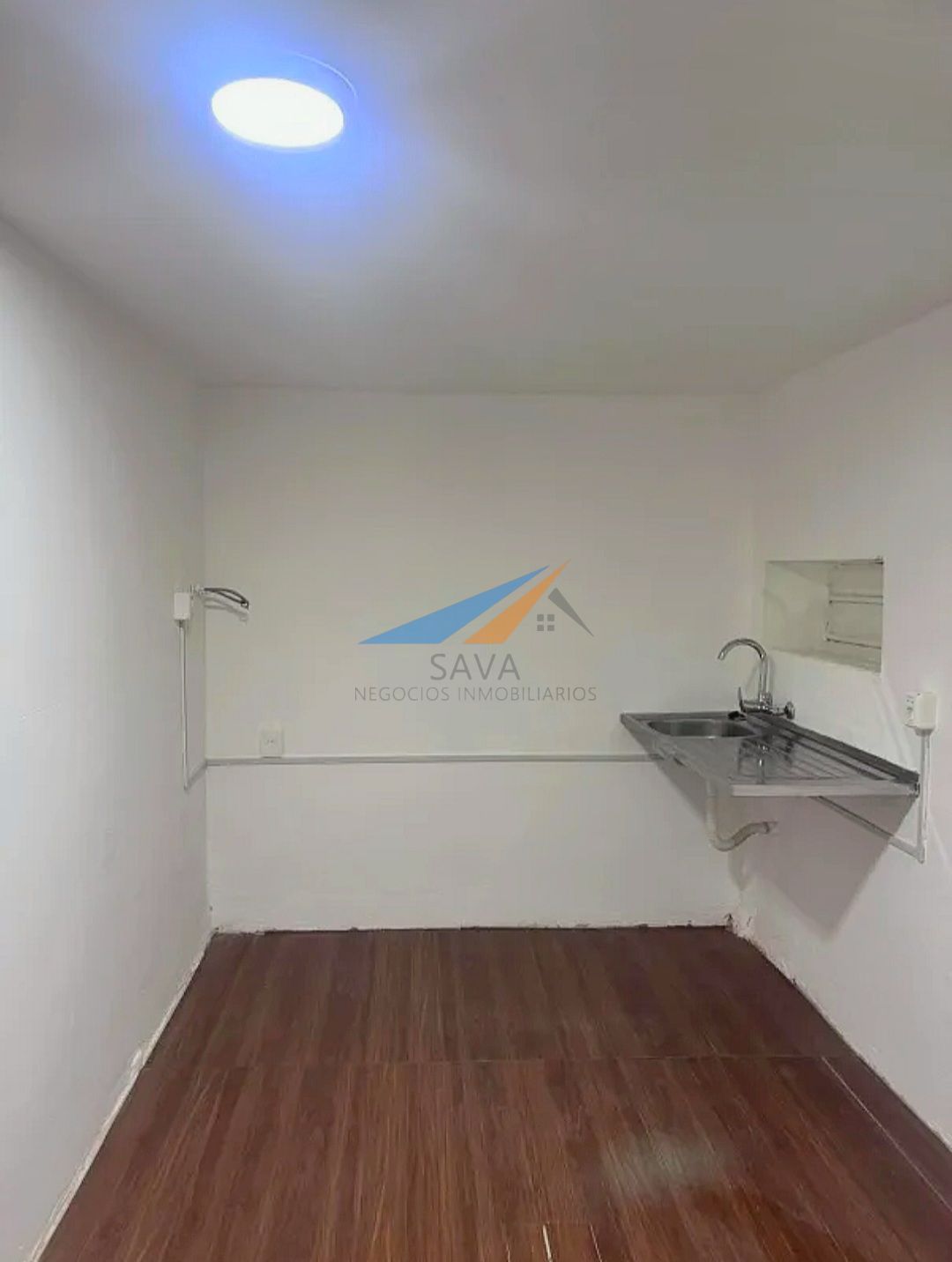 Alquiler Local Comercial en Buceo! 32m² al Frente. · Foto 11