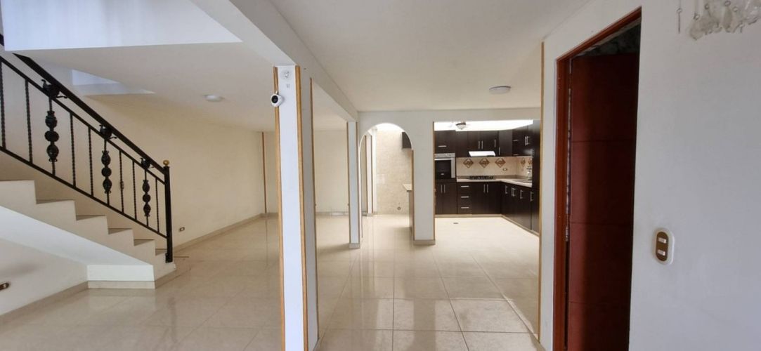 Casa de 3 alcobas en venta en Villa Paul, Funza, 252 m² · foto 5 de 19