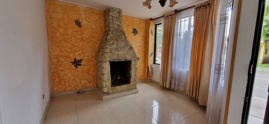 Casa de 3 alcobas en venta en Villa Paul, Funza, 252 m² · foto 10 de 19