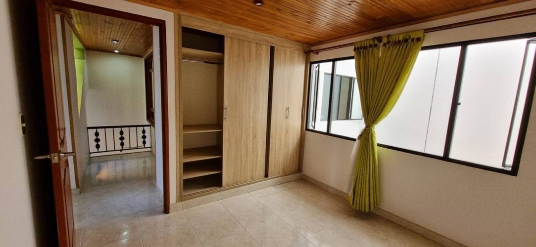Casa de 3 alcobas en venta en Villa Paul, Funza, 252 m² · foto 11 de 19