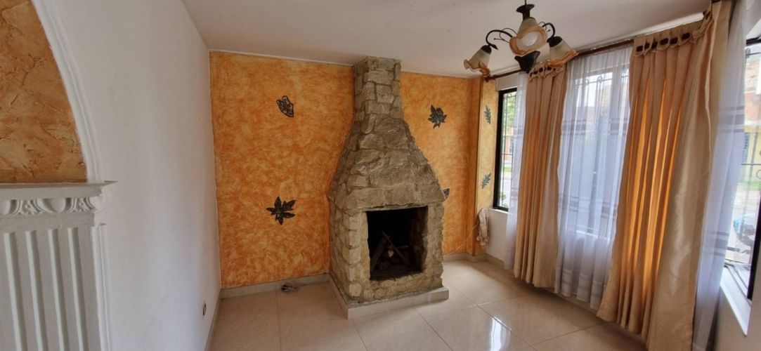 Casa de 3 alcobas en venta en Villa Paul, Funza, 252 m² · foto 18 de 19
