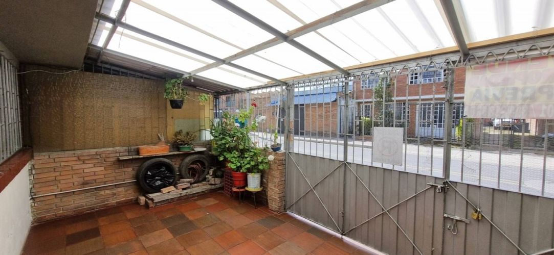 Casa de 4 alcobas en venta en La Florida, Funza, 141 m² · foto 3 de 13