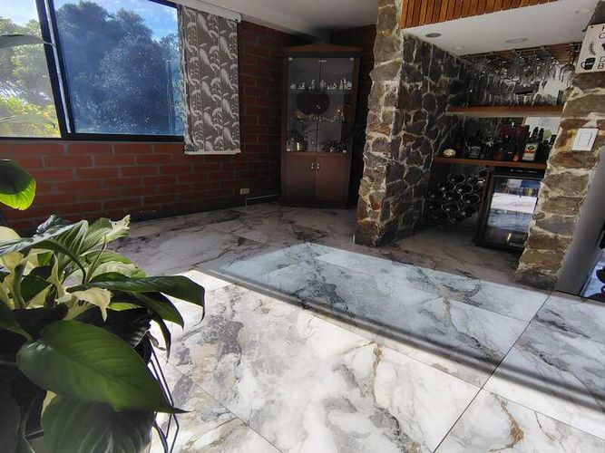Casa de 3 alcobas en venta en El Porvenir, Rionegro, 270 m² · foto 8 de 24