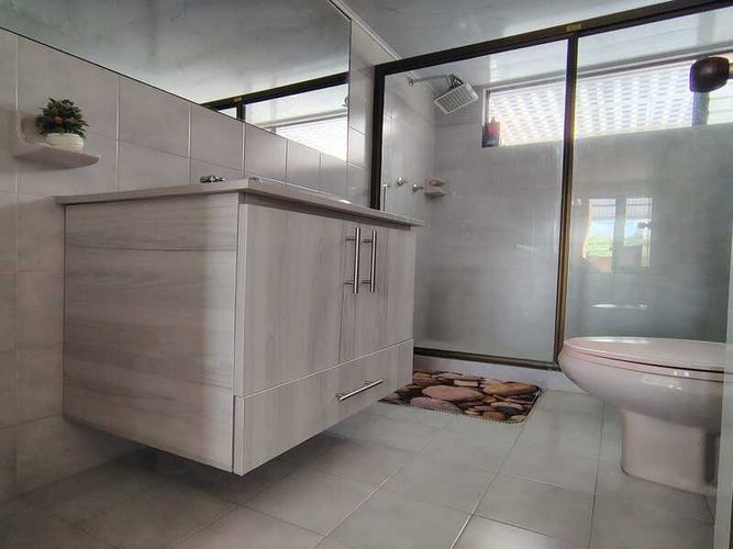 Casa de 3 alcobas en venta en El Porvenir, Rionegro, 270 m² · foto 22 de 24