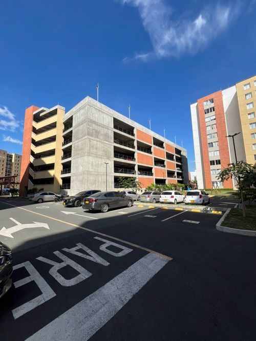 Apartamento de 3 alcobas en venta en Valle Del Lili, Cali, 70 m² · foto 18 de 21