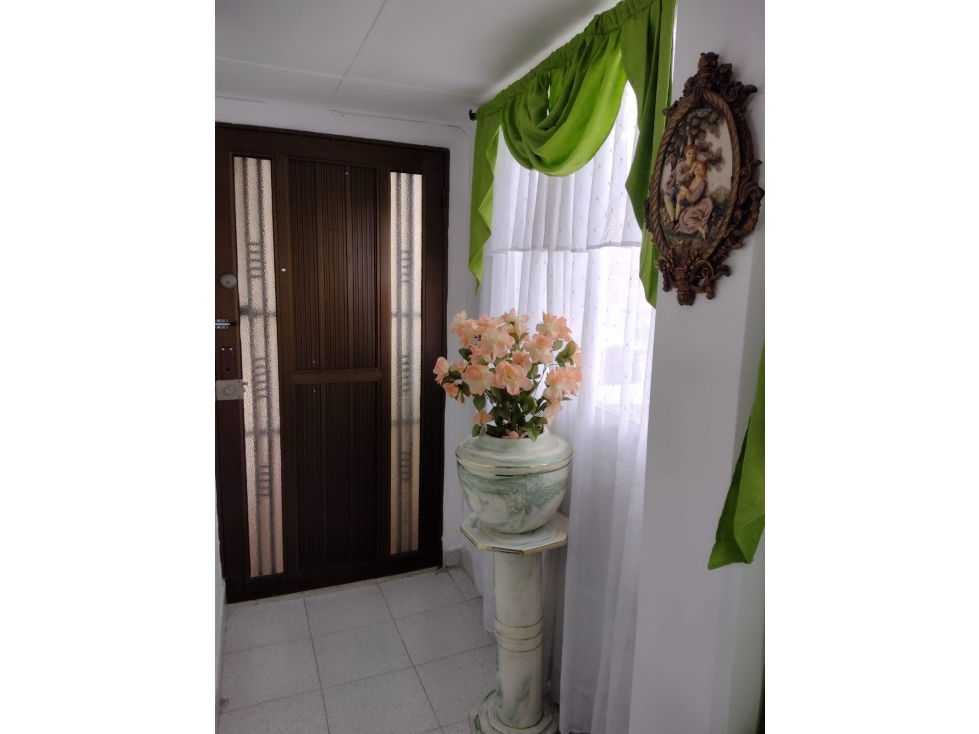 Apartamento en venta en Villa Del Parque, Medellín · foto 17 de 18