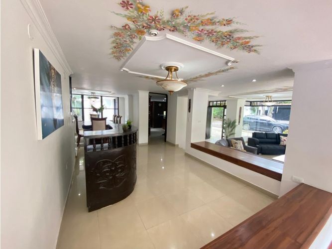 Casa de 6 alcobas en venta en Pance, Cali · foto 4 de 24