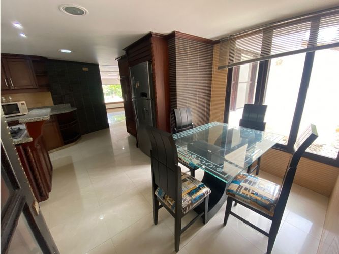 Casa de 6 alcobas en venta en Pance, Cali · foto 5 de 24