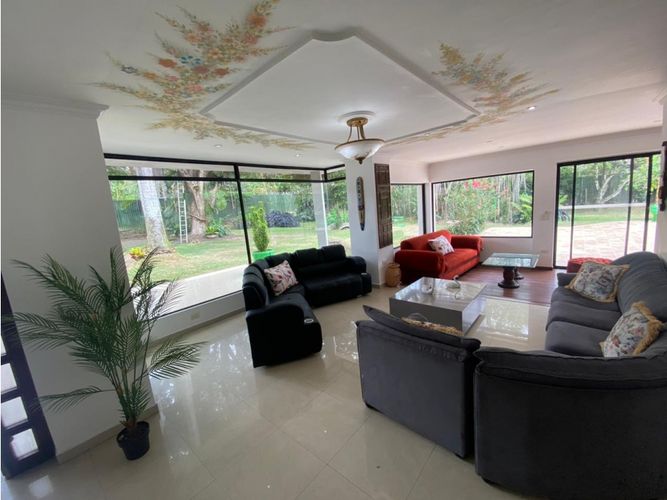 Casa de 6 alcobas en venta en Pance, Cali · foto 6 de 24
