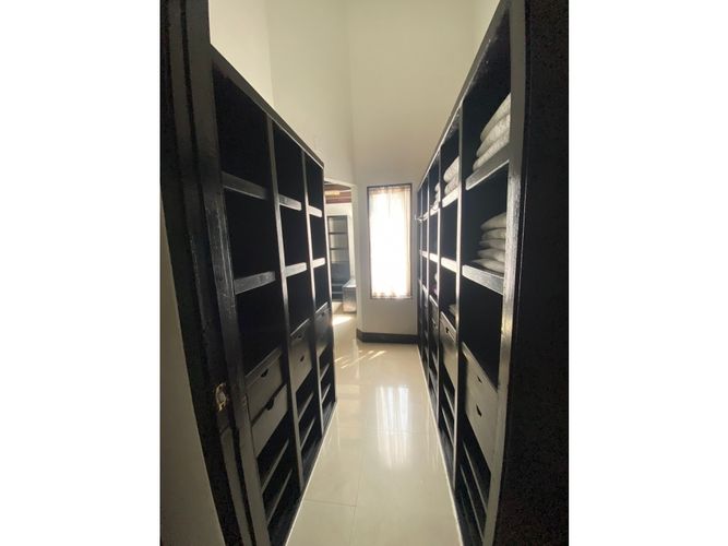 Casa de 6 alcobas en venta en Pance, Cali · foto 19 de 24