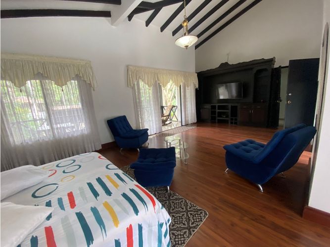 Casa de 6 alcobas en venta en Pance, Cali · foto 21 de 24