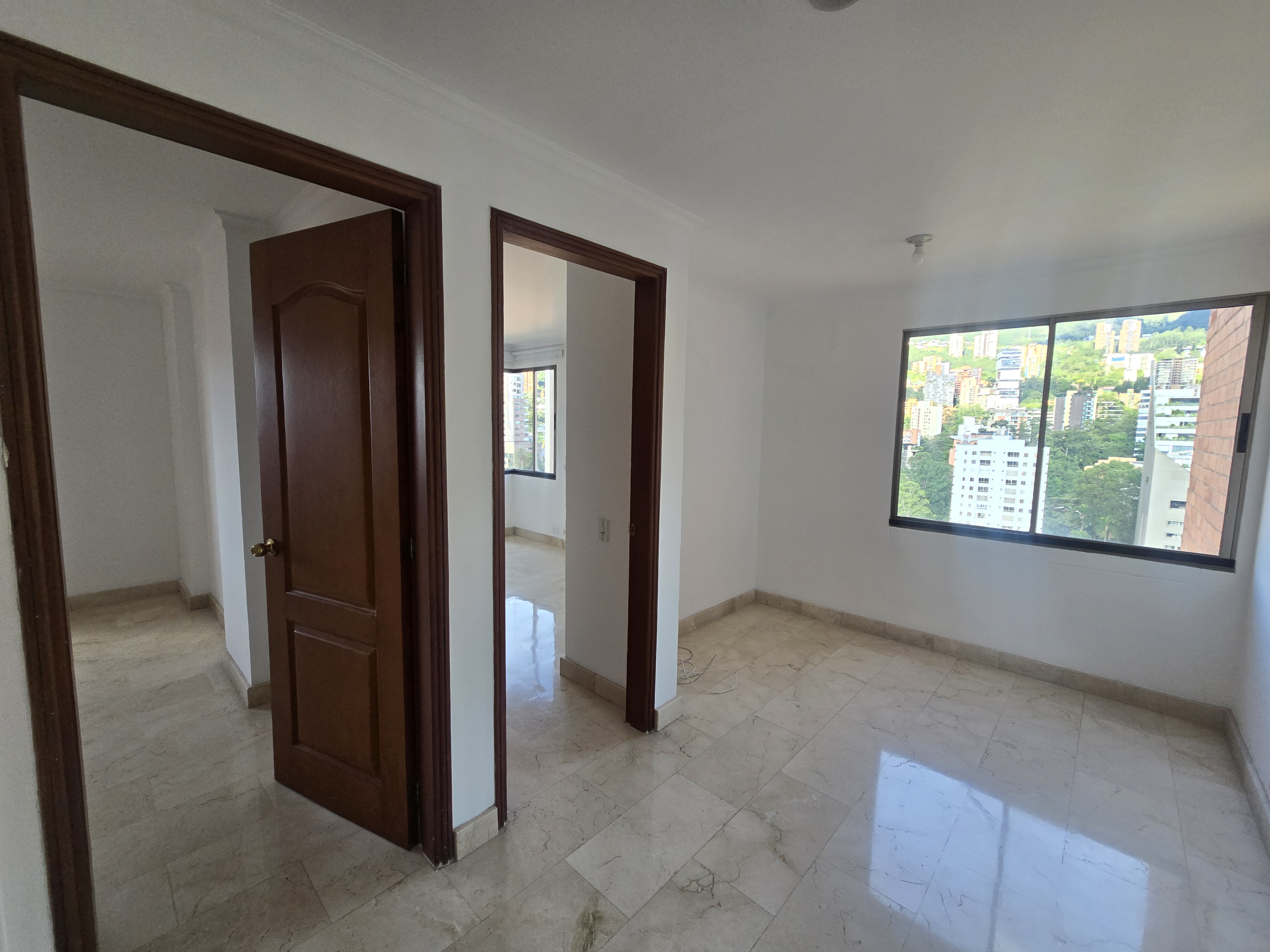Apartamento en venta en Lalinde, Medellín · foto 6 de 9