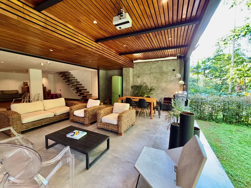 Casa en venta en El Poblado, Medellín [No disponible] 2