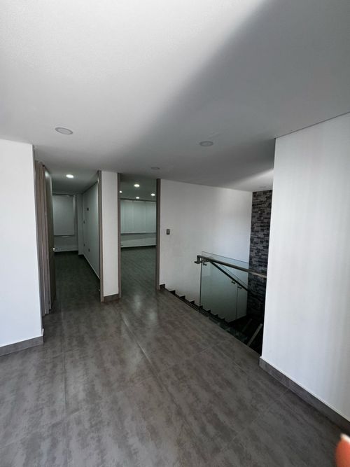 Casa de 5 alcobas en venta en Las Mercedes, Jamundí, 225 m² · foto 8 de 19