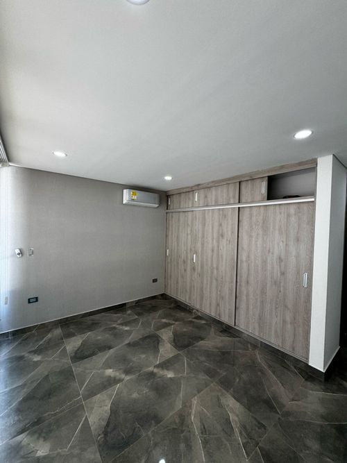 Casa de 5 alcobas en venta en Las Mercedes, Jamundí, 225 m² · foto 18 de 19