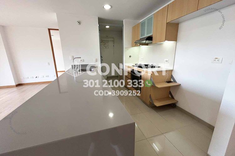Apartamento de 2 alcobas en arriendo en Loma Benedictinos, Medellín, 100 m² · foto 2 de 24