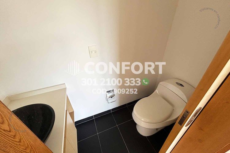 Apartamento de 2 alcobas en arriendo en Loma Benedictinos, Medellín, 100 m² · foto 3 de 24