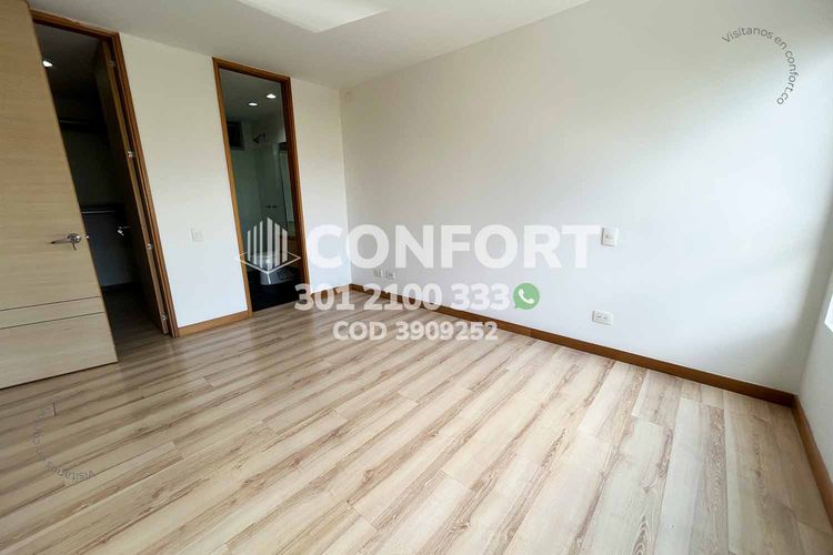 Apartamento de 2 alcobas en arriendo en Loma Benedictinos, Medellín, 100 m² · foto 9 de 24
