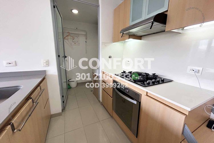 Apartamento de 2 alcobas en arriendo en Loma Benedictinos, Medellín, 100 m² · foto 10 de 24