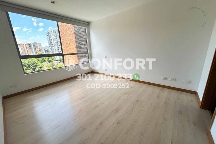 Apartamento de 2 alcobas en arriendo en Loma Benedictinos, Medellín, 100 m² · foto 15 de 24