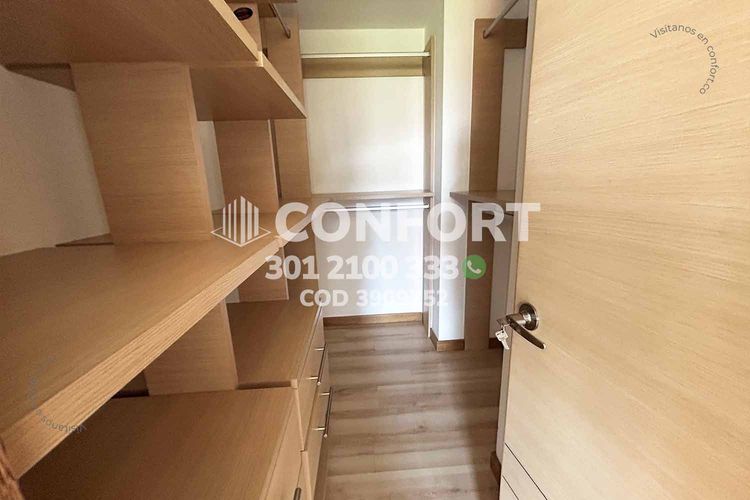 Apartamento de 2 alcobas en arriendo en Loma Benedictinos, Medellín, 100 m² · foto 20 de 24