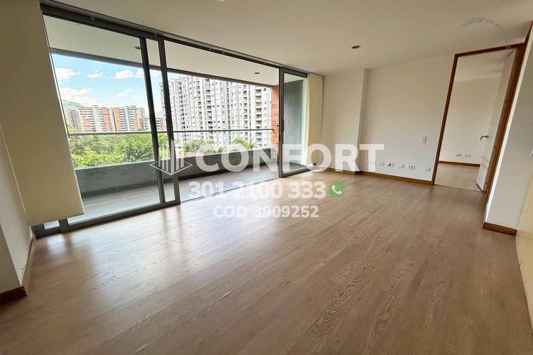 Apartamento de 2 alcobas en arriendo en Loma Benedictinos, Medellín, 100 m² · foto 22 de 24