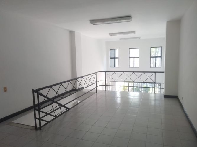 Local en arriendo en Laureles, Medellín, 90 m² · foto 8 de 15