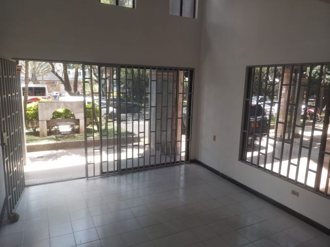 Local en arriendo en Laureles, Medellín, 90 m² · foto 5 de 15