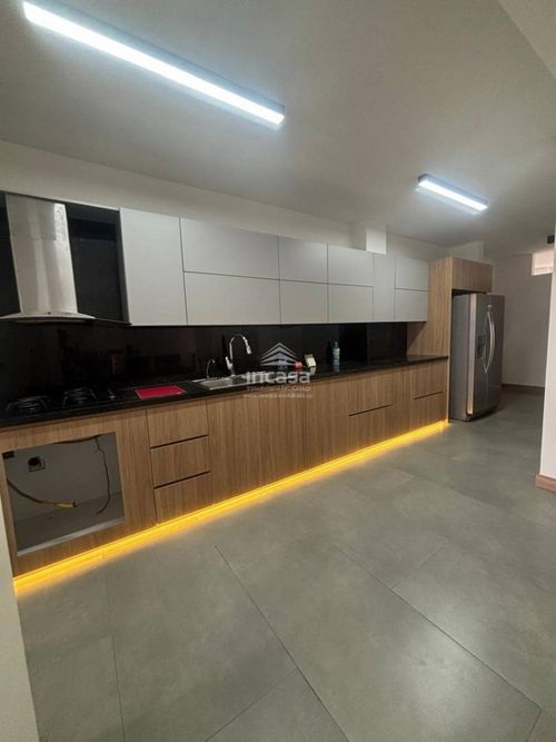 Casa de 3 alcobas en venta en Ciudad Jardin, Cali, 243 m² · foto 11 de 12