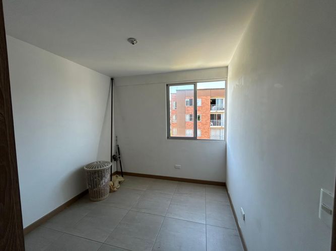 Apartamento de 3 alcobas en venta en San Silvestre, Pereira, 65 m² · foto 8 de 15